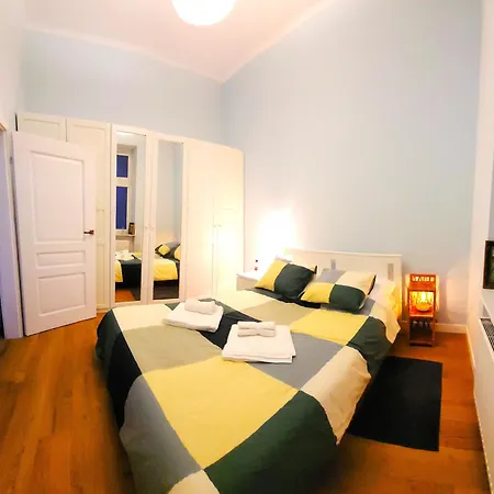 Appartement Historic Heart 1890 Charm On Kepna Port Praski Varsovie