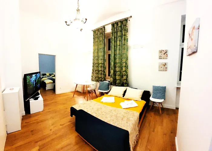 Historic Heart 1890 Charm On Kepna Port Praski * Varsovie