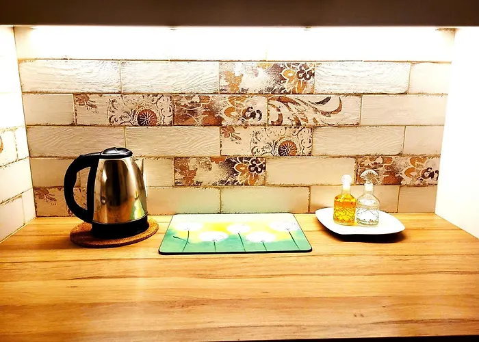 Historic Heart 1890 Charm On Kepna Port Praski Appartement Varsovie