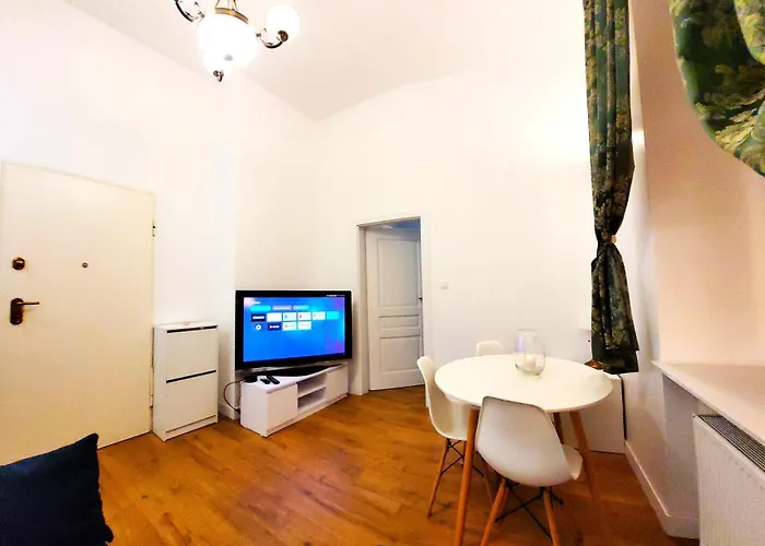 Appartement Historic Heart 1890 Charm On Kepna Port Praski Varsovie